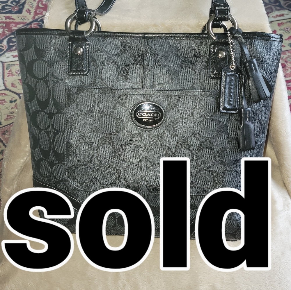 Nice COACH Professional Purse Handbag F1226-F18917